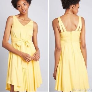 NWT ModCloth Yellow Sleeveless Tie waist Flowy Dress